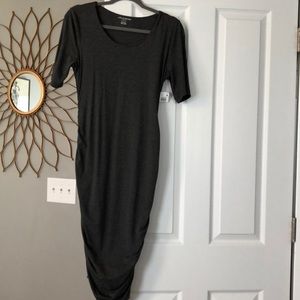 A Pea in the pod Maternity midi dress